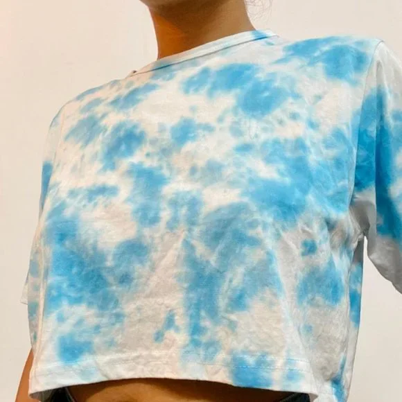 Blue Dots Tie Dye Cotton Crop Top - Picture 3 of 4